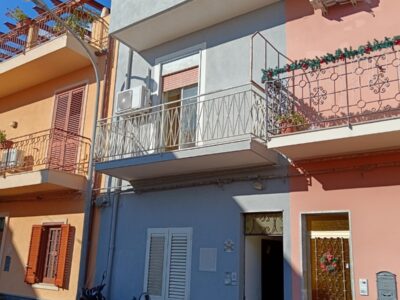 Appartamento a Scaletta Zanclea con ampio terrazzo